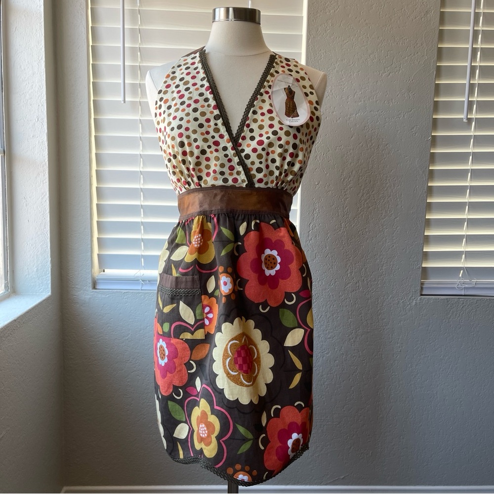 Simply Envogue Dress style Floral Feminine Apron